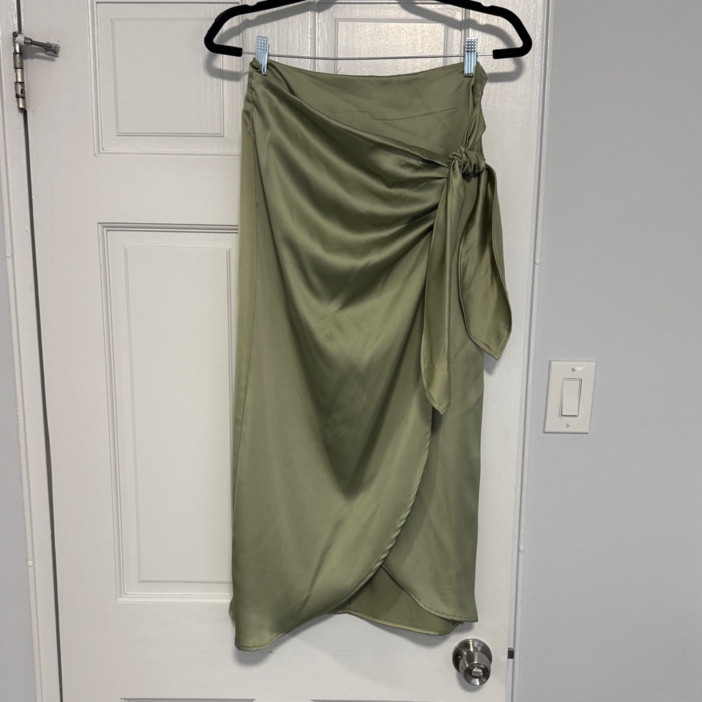 Zara Green Wrap Skirt